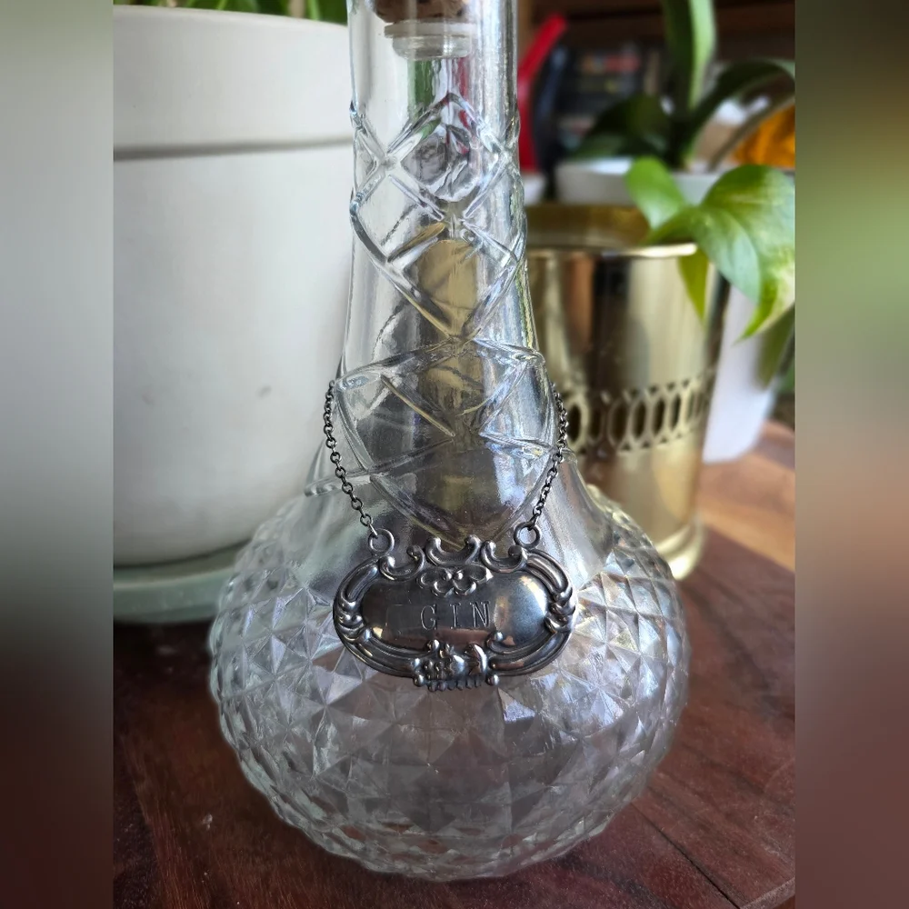Vintage Silver Gin Decanter Tag - Picture 5 of 5